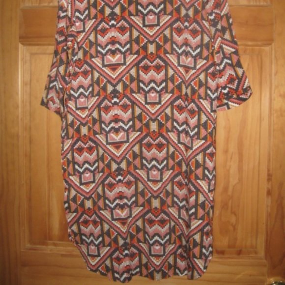 H&M Patterned Sheer Button Top Shirt Dress - Picture 4 of 4